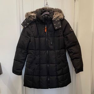 Nautica Puffer Winter Coat Jacket Fur Hood Medium Black Excellent Used Condition